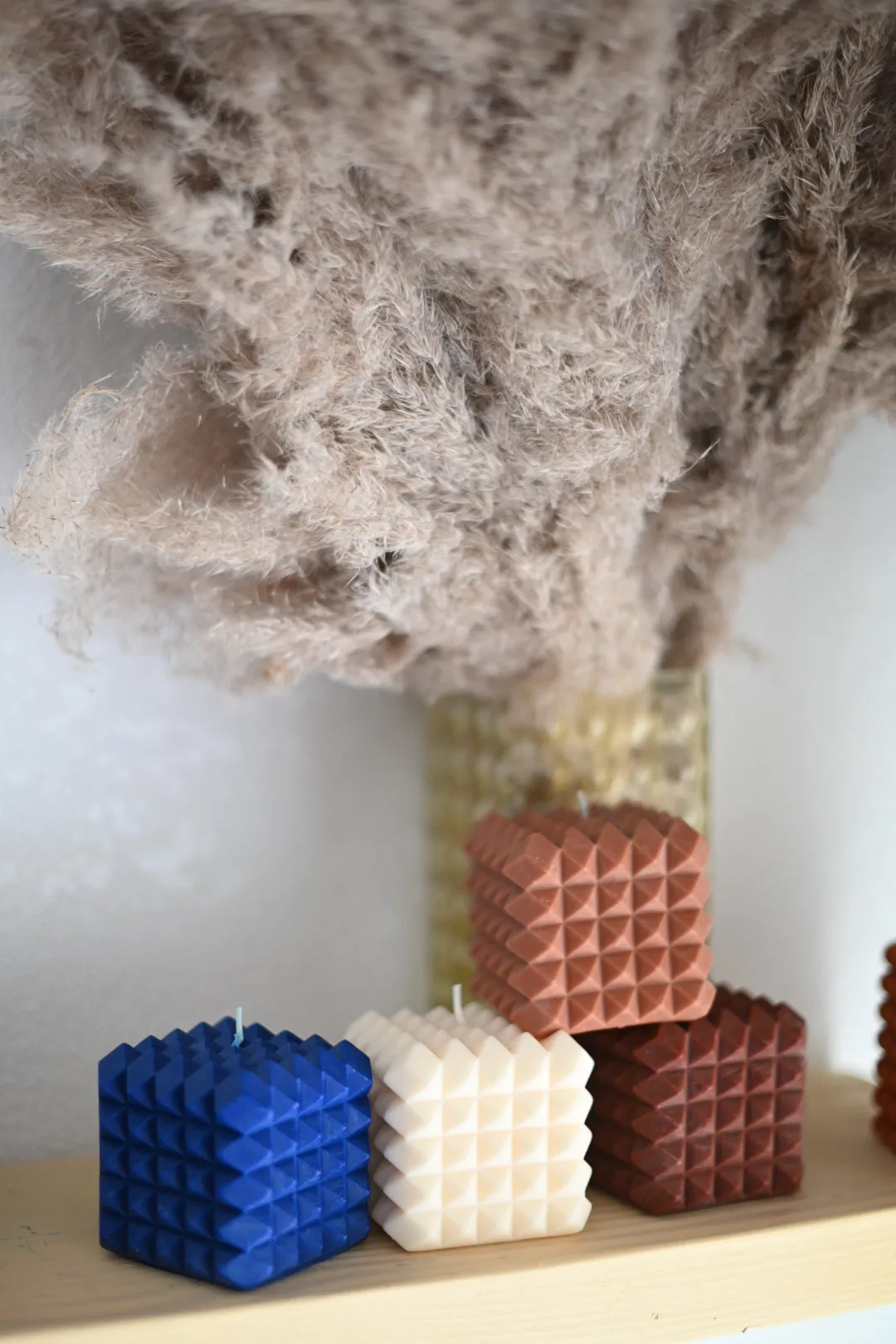 "Piramide Bubble" Candle Collection